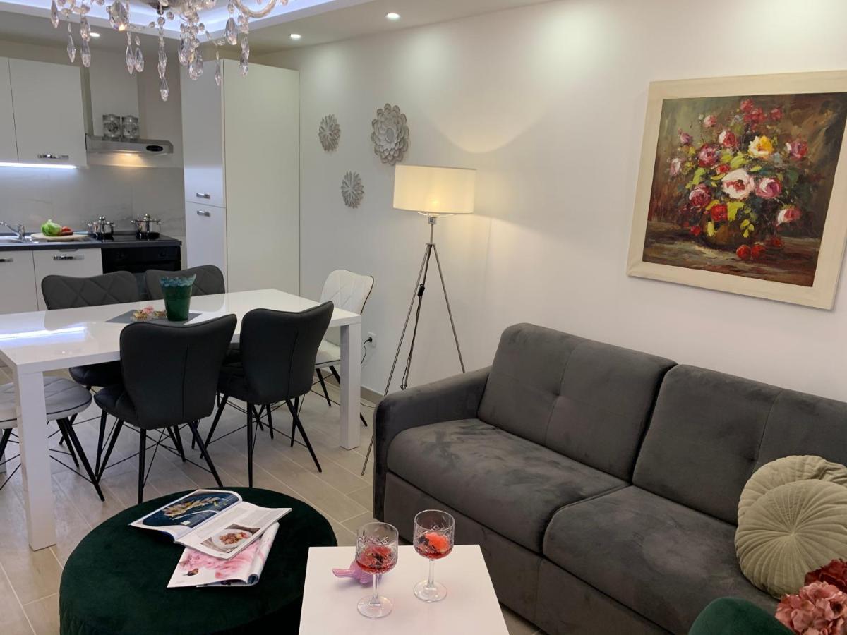 Apartman Onavi Makarska Exterior foto